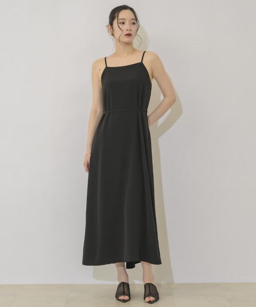 NEUNA(ヌナ)の「ポインテッドトゥメッシュミュール(サンダル・レディース・ブラック・MEDIUM/SMALL/LARGE)」の15枚目の写真