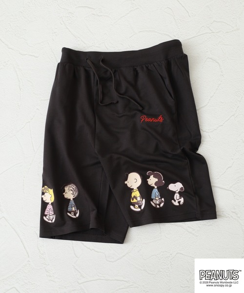 PEANUTS（ピーナッツ）の「PEANUTS WALK柄ミニ裏毛ハーフパンツ（その他パンツ・メンズ・チャコール/ピンクベージュ/オートミール・L/M/LL）」の2枚目の写真