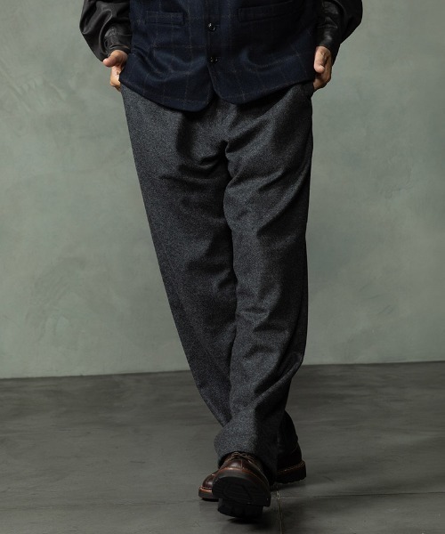 EGO TRIPPING(エゴトリッピング)の「mp15253-WOOLBASTE TROUSERS ウールパンツ(626752)(その他パンツ・メンズ・ブラック/チャコールグレー・29/31/33)」の1枚目の写真