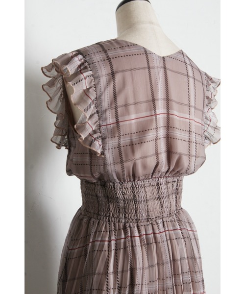 tocco closet(トッコ クローゼット)の「リボン&フリル付きウエストシャーリングチェックプリーツワンピース(ワンピース・レディース・ベージュ/ブルーグレー・M)」の7枚目の写真