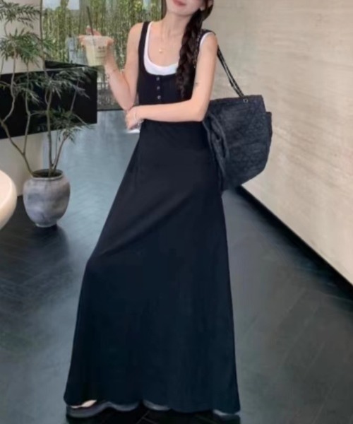 Vipoa(ヴィポア)の「Henley neck slim one piece(ワンピース・レディース・ブラック・FREE)」の17枚目の写真