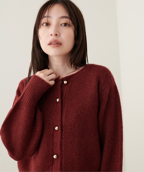 natural couture（ナチュラルクチュール）の「【ZOZO限定】ころりん釦クルーネックカーデ（カーディガン/ボレロ・レディース・ボルドー/ブルー/チャコールグレー/モカ/オレンジ/ネイビー/オフホワイト/ライトベージュ/グレー・FREE）」の8枚目の写真