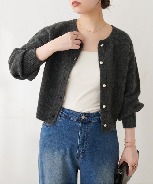 natural couture（ナチュラルクチュール）の「【ZOZO限定】ころりん釦クルーネックカーデ（カーディガン/ボレロ・レディース・ボルドー/ブルー/チャコールグレー/モカ/オレンジ/ネイビー/オフホワイト/ライトベージュ/グレー・FREE）」の20枚目の写真