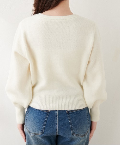 natural couture（ナチュラルクチュール）の「【ZOZO限定】ころりん釦クルーネックカーデ（カーディガン/ボレロ・レディース・ボルドー/ブルー/チャコールグレー/モカ/オレンジ/ネイビー/オフホワイト/ライトベージュ/グレー・FREE）」の15枚目の写真