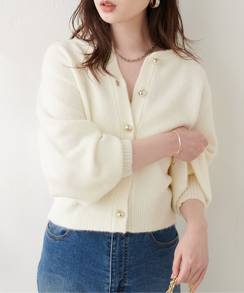 natural couture（ナチュラルクチュール）の「【ZOZO限定】ころりん釦クルーネックカーデ（カーディガン/ボレロ・レディース・ボルドー/ブルー/チャコールグレー/モカ/オレンジ/ネイビー/オフホワイト/ライトベージュ/グレー・FREE）」の10枚目の写真