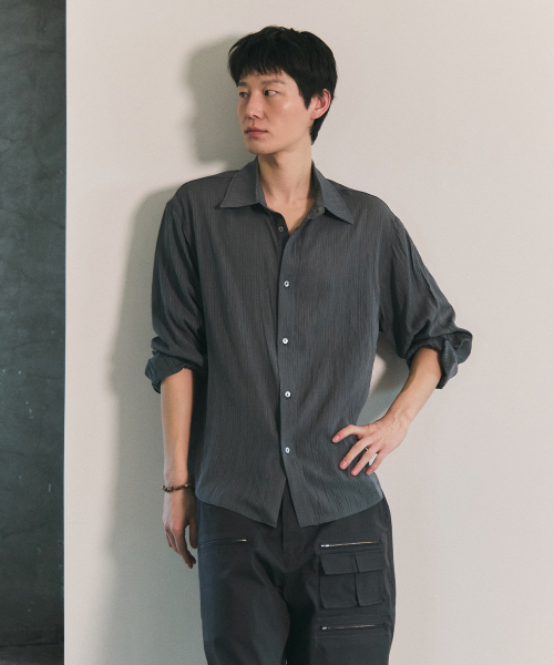 BLUESUNFLOWER（ブルーサンフラワー）の「ソフトシアシャツ[ブラック]（シャツ/ブラウス・メンズ・ブラック・MEDIUM/LARGE）」の6枚目の写真
