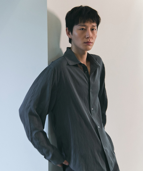 BLUESUNFLOWER（ブルーサンフラワー）の「ソフトシアシャツ[ブラック]（シャツ/ブラウス・メンズ・ブラック・MEDIUM/LARGE）」の9枚目の写真