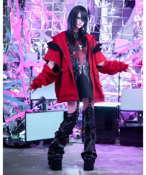 TRAVAS TOKYO(トラバス トウキョウ)の「【TRAVAS TOKYO×NEEDY GIRL OVERDOSE】猫耳ベルトフーディー(パーカー・レディース・ブラック/レッド・FREE)」の8枚目の写真