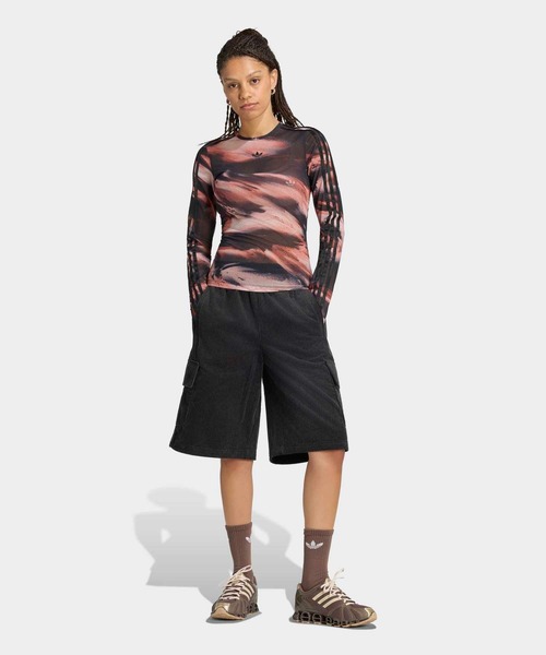 adidas(アディダス)の「グラフィック メッシュ Tシャツ / ロンT / アディダスオリジナルス adidas Originals(Tシャツ/カットソー・レディース・レッド・XX-LARGE/3XL/LARGE/MEDIUM/SMALL/X-LARGE)」の6枚目の写真