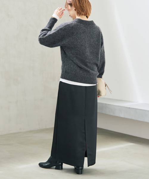 Spick & Span(スピックアンドスパン)の「裏微起毛サテンイージーIラインスカート(スカート・レディース・ベージュ/ブラック・36/38)」の12枚目の写真