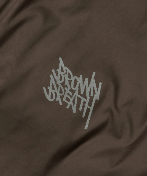 BROWNBREATH（ブラウンブレス）の「TAG LIGHT PADDING HOOD JACKET - BROWN（ダウンジャケット/コート・レディース・その他・LARGE/X-LARGE/SMALL/MEDIUM）」の8枚目の写真
