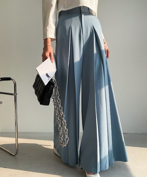 FAVORITO(ファヴォリート)の「ハイウエストワイドパンツ(その他パンツ・レディース・ブルー/ブラック・F)」の5枚目の写真