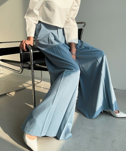 FAVORITO(ファヴォリート)の「ハイウエストワイドパンツ(その他パンツ・レディース・ブルー/ブラック・F)」の6枚目の写真