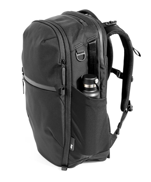 Aer(エアー)の「Aer エアー Travel Pack 4 35L トラベルパック 4 35L バックパック リュック(バックパック/リュック・レディース・ブラック・FREE)」の12枚目の写真