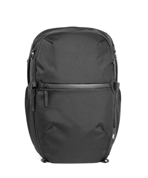 Aer(エアー)の「Aer エアー Travel Pack 4 35L トラベルパック 4 35L バックパック リュック(バックパック/リュック・レディース・ブラック・FREE)」の9枚目の写真