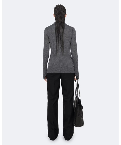ALLSAINTS（オールセインツ）の「MARTEL MERINO WOOL KNITTED POLO SHIRT | MARTEL メリノ ウール ニット ポロ シャツ（ポロシャツ・レディース・グレー系その他・L/XS/S/M）」の4枚目の写真