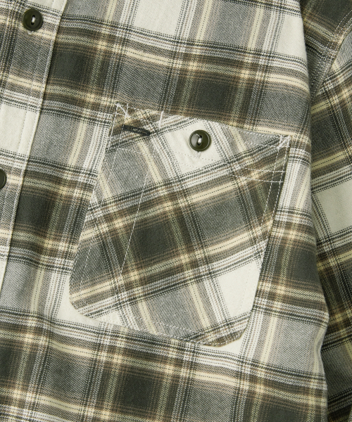 OUTSTANDING(アウトスタンディング)の「VINTAGE CHECK WORK SHIRT_GREEN CHECK(シャツ/ブラウス・メンズ・その他・SMALL/MEDIUM/LARGE)」の5枚目の写真