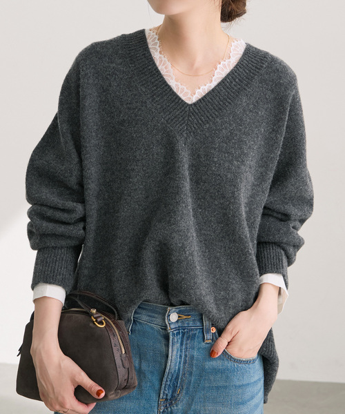 Spick & Span(スピックアンドスパン)の「レースドッキングVネックインナー(Tシャツ/カットソー・レディース・ブラック/ホワイト・FREE)」の14枚目の写真
