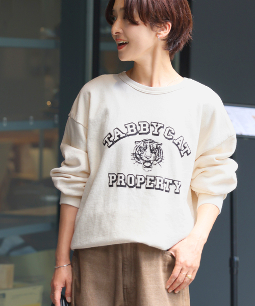 MIXTA(ミクスタ)の「別注【MIXTA/ミクスタ】*RELUME C/N SWEAT(スウェット・レディース・アイボリー/レッド/ブルー系その他/ブラック系その他・LARGE)」の2枚目の写真