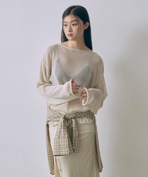 EN NEUME(エンノイム)の「Boat Neck Knit(ニット/セーター・レディース・ブラック/グレー/オフホワイト・FREE)」の9枚目の写真