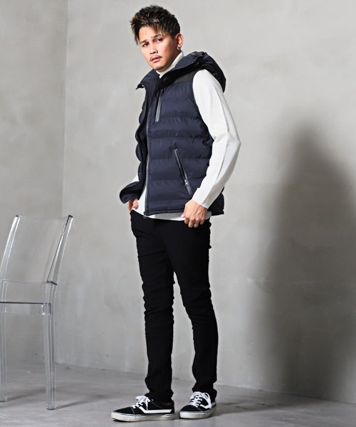 LUXSTYLE(ラグスタイル)の「ダウン混シームレスベスト(ダウンベスト・メンズ・ネイビー・M/S)」の15枚目の写真