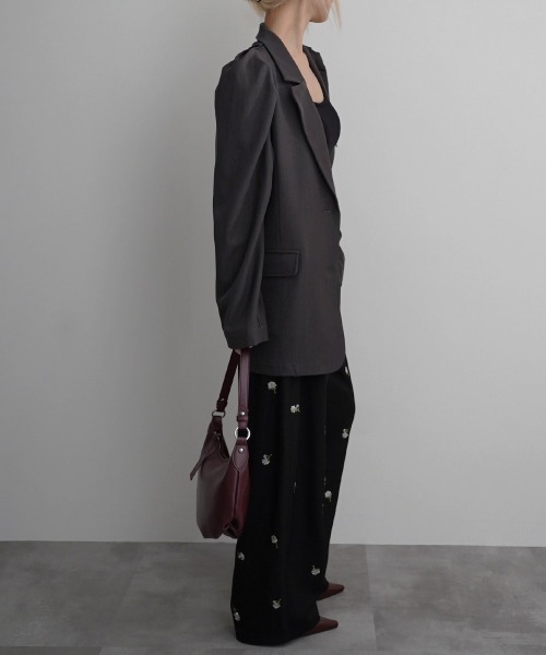 Rashik(ラシク)の「【Rashik】パワショルバックスリットジャケット(テーラードジャケット・レディース・カーキ/チャコール・FREE)」の17枚目の写真