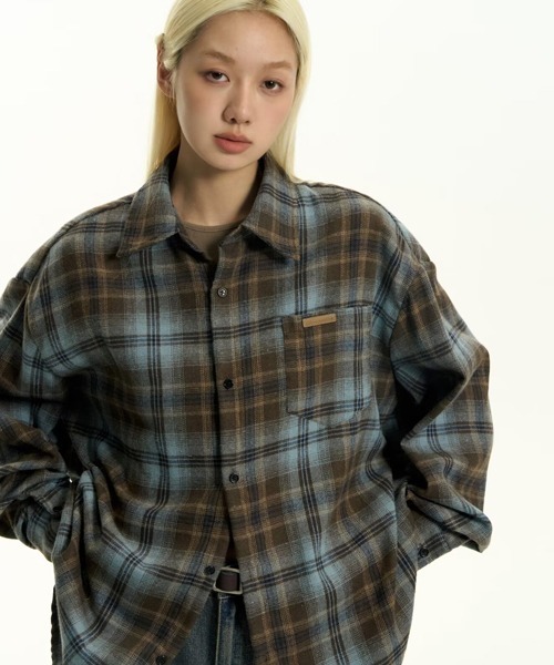 Ressaca(レサーカ)の「オーバーサイズチェック柄シャツ(シャツ/ブラウス・メンズ・ブラウン/グリーン・L/M)」の7枚目の写真