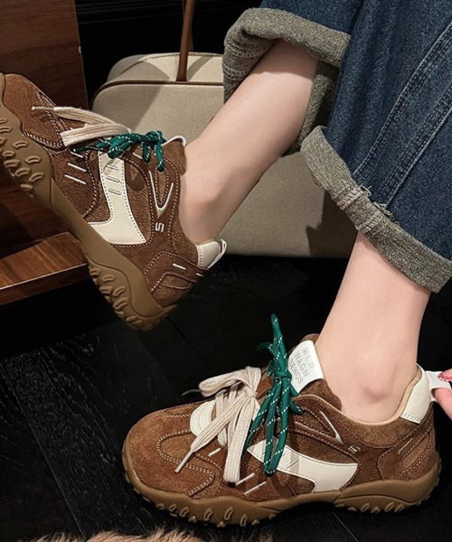 Miniministore（ミニミニストア）の「スエード調厚底スニーカー ダブルレース靴（スニーカー・レディース・キャメル/アイボリー/ブラウン・24.0cm/23.0cm/22.5cm/24.5cm/23.5cm）」の18枚目の写真