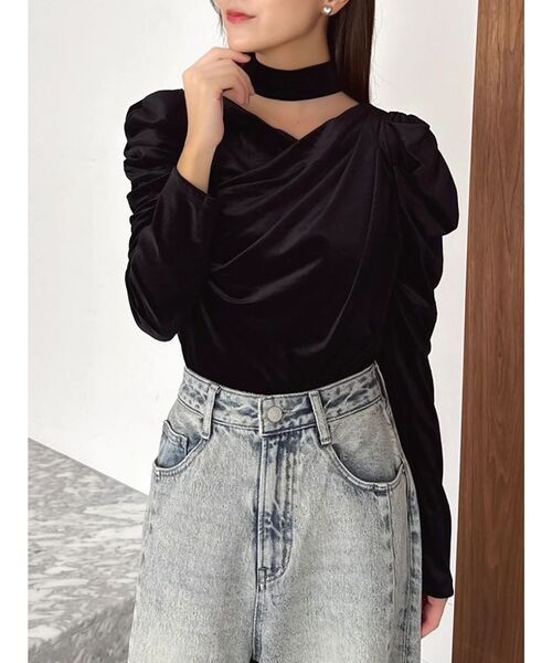 dazzlin（ダズリン）の「チョーカー付ドレープシアーベロアトップス（Tシャツ/カットソー・レディース・ブラウン/ブラック・FREE）」の10枚目の写真
