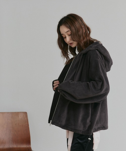 ad thie（アドティエ）の「オーバーサイズ フリース ダブルジップ パーカー（パーカー・レディース・チャコール/ピンク/ライトグレー/ベージュ/ブラウン・MEDIUM/LARGE）」の17枚目の写真