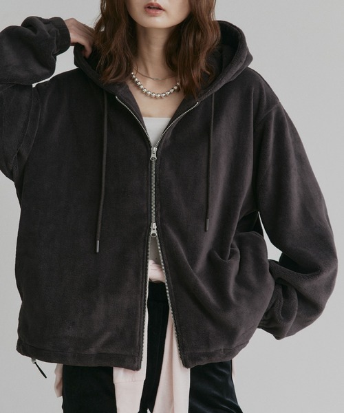 ad thie（アドティエ）の「オーバーサイズ フリース ダブルジップ パーカー（パーカー・レディース・チャコール/ピンク/ライトグレー/ベージュ/ブラウン・MEDIUM/LARGE）」の18枚目の写真