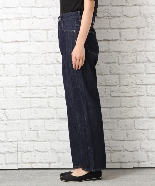 LEPSIM(レプシィム)の「ハイライズストレートデニムパンツ 725479(デニムパンツ・レディース・ライトブルー/ブルー/ワンウォッシュ・LARGE/MEDIUM)」の7枚目の写真