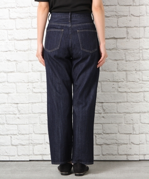 LEPSIM(レプシィム)の「ハイライズストレートデニムパンツ 725479(デニムパンツ・レディース・ライトブルー/ブルー/ワンウォッシュ・LARGE/MEDIUM)」の8枚目の写真