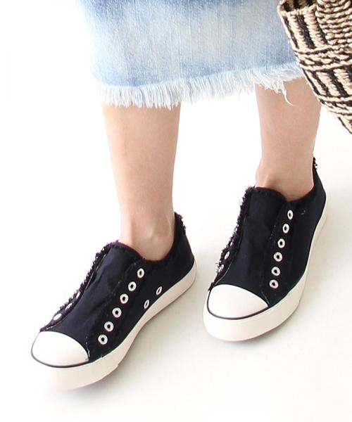 coen（コーエン）の「【『LEE』11月号掲載・2017FW新色登場・人気復刻カラー・追加生産】キャンバススリッポン（スニーカー）（スリッポン・レディース・ネイビー/オリーブ/グレー/ホワイト/ライトブルー/ブラック/グレー系その他/マスタード・LARGE/X-LARGE/MEDIUM/SMALL）」の8枚目の写真