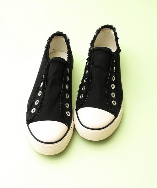 coen（コーエン）の「【『LEE』11月号掲載・2017FW新色登場・人気復刻カラー・追加生産】キャンバススリッポン（スニーカー）（スリッポン・レディース・ネイビー/オリーブ/グレー/ホワイト/ライトブルー/ブラック/グレー系その他/マスタード・LARGE/X-LARGE/MEDIUM/SMALL）」の21枚目の写真