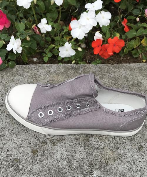 coen（コーエン）の「【『LEE』11月号掲載・2017FW新色登場・人気復刻カラー・追加生産】キャンバススリッポン（スニーカー）（スリッポン・レディース・ネイビー/オリーブ/グレー/ホワイト/ライトブルー/ブラック/グレー系その他/マスタード・LARGE/X-LARGE/MEDIUM/SMALL）」の14枚目の写真