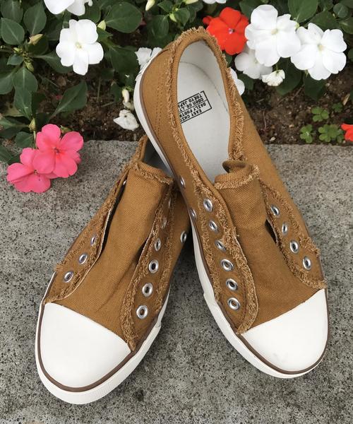 coen（コーエン）の「【『LEE』11月号掲載・2017FW新色登場・人気復刻カラー・追加生産】キャンバススリッポン（スニーカー）（スリッポン・レディース・ネイビー/オリーブ/グレー/ホワイト/ライトブルー/ブラック/グレー系その他/マスタード・LARGE/X-LARGE/MEDIUM/SMALL）」の11枚目の写真