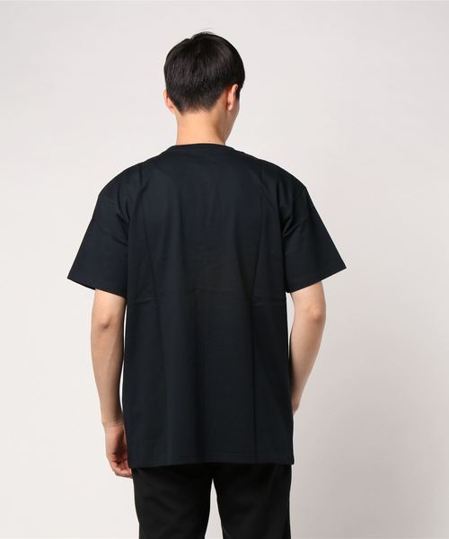 Carhartt WIP（カーハートダブリューアイピー）の「S/S CHASE T-SHIRT（Tシャツ/カットソー・メンズ・アッシュグレー/ブルー/ブラック/ホワイト/ダークグリーン/ヘザーグレー/レッド/グリーン/ダークネイビー/ブラウン・SMALL/MEDIUM/LARGE/X-LARGE/X-SMALL）」の12枚目の写真