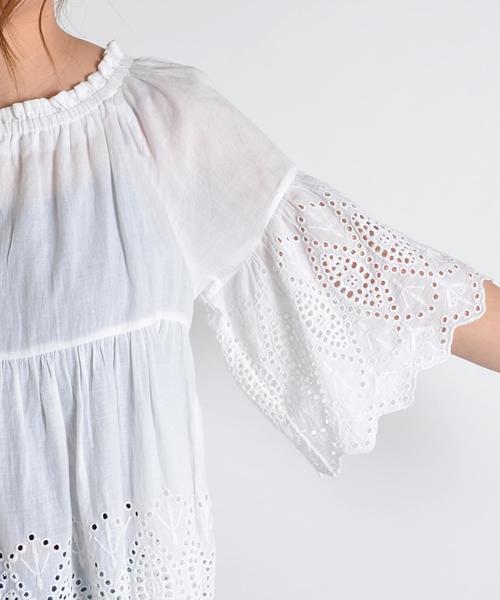 liflattie ships（リフラティ シップス）の「liflattie ships:カットレース ギャザー ブラウス ◇（シャツ/ブラウス・レディース・オフホワイト/ライトブルー・ONE SIZE）」の6枚目の写真