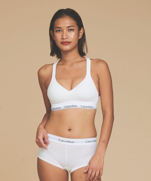 Calvin Klein Underwear（カルバンクラインアンダーウェア）の「MODERN COTTON リフトアップブラレット（ブラジャー・レディース・ブルー/ブラック/ホワイト/グレー/グレー系その他・XS/S/M/L/LARGE/SMALL/MEDIUM/XL）」の17枚目の写真
