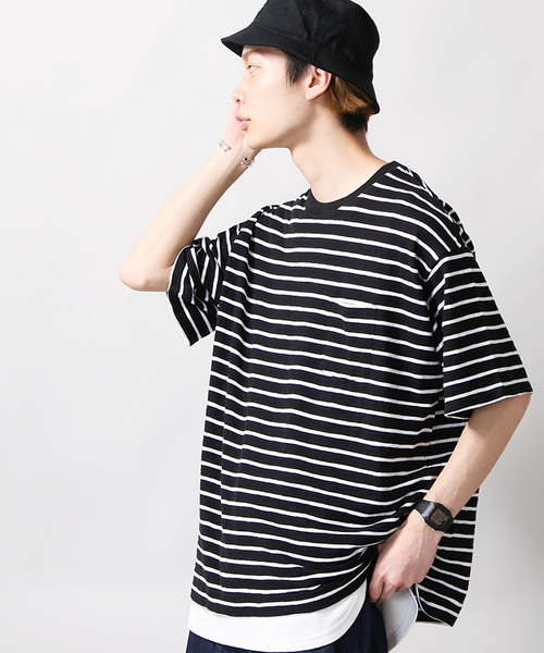 WEGO（ウィゴー）の「WEGO/スラブビッグシルエットポケットカットソー（Tシャツ/カットソー・メンズ・ピンク/ライム/ホワイト/レッド/サックスブルー/ブルー系その他5/ブラック系その他5/ネイビー/ロイヤルブルー/イエロー/ブルー系その他/トリコロール/ワイン/ダークグリーン/ベージュ系その他5/レッド系その他5/ホワイト系その他5・SMALL/LARGE/MEDIUM）」の4枚目の写真