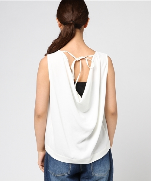 STUDIOUS(ステュディオス)の「【STUDIOUS】バックボートリボンブラウス(シャツ/ブラウス・レディース・ベージュ/オフホワイト/ブラック・FREE)」の6枚目の写真