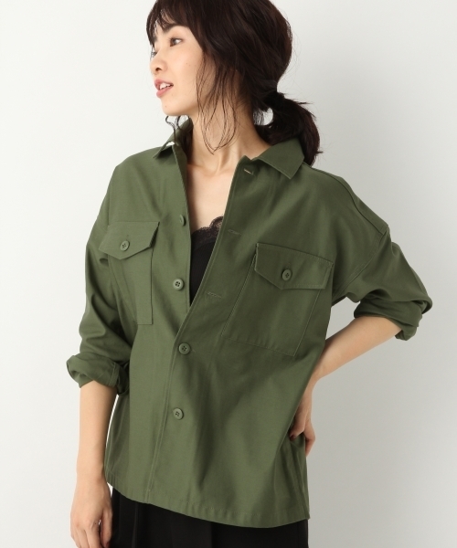 A part by（アパートバイ）の「Cミリタリーシャツジャケット 769453 （ミリタリージャケット・レディース・ブラック/カーキ・FREE）」の2枚目の写真