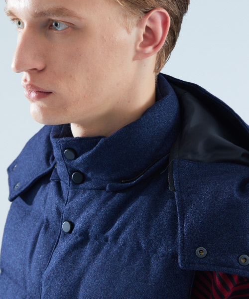 ABAHOUSE（アバハウス）の「【Recency of Mine】KWD撚り杢ジョーゼットダウンベスト（ブルゾン・メンズ・ブルー/ネイビー/チャコールグレー/ブラック・46/50/44/48）」の10枚目の写真