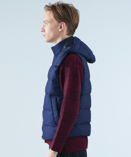 ABAHOUSE（アバハウス）の「【Recency of Mine】KWD撚り杢ジョーゼットダウンベスト（ブルゾン・メンズ・ブルー/ネイビー/チャコールグレー/ブラック・46/50/44/48）」の5枚目の写真