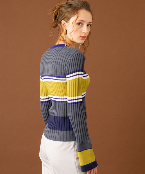 UNITED TOKYO（ユナイテッドトウキョウ）の「ケミカルマルチボーダーニット（ニット/セーター・レディース・ワインレッド/グレー・1）」の14枚目の写真