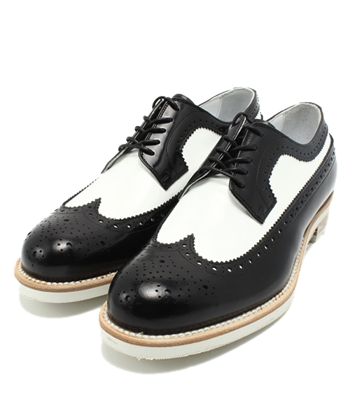 UNITED ARROWS（ユナイテッドアローズ）の「UGMM ウィングチップ シューズ ■■■◆（ドレスシューズ・レディース・ブラック/ホワイト/その他1/オフホワイト・35/35h/36/36h/37/37h/38）」の5枚目の写真