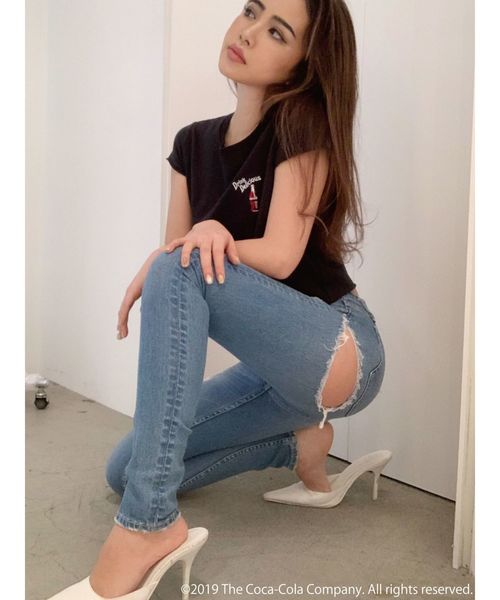 GYDA(ジェイダ)の「Coca-ColaボトルデザインショートTシャツ(Tシャツ/カットソー・レディース・ブラック/オフホワイト/レッド・FREE)」の14枚目の写真
