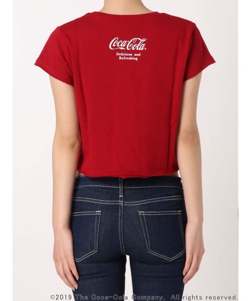 GYDA(ジェイダ)の「Coca-ColaボトルデザインショートTシャツ(Tシャツ/カットソー・レディース・ブラック/オフホワイト/レッド・FREE)」の19枚目の写真