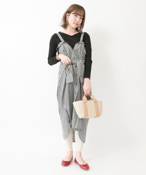 earth music&ecology（アースミュージックアンドエコロジー）の「・衿スカラップテレコプルオーバー ●＊（Tシャツ/カットソー・レディース・グレー系その他/アイボリー/ブラック/グリーン/ピンク/ラベンダー・S/M）」の9枚目の写真